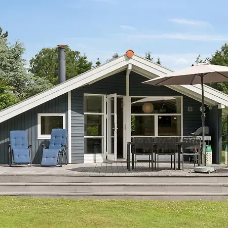 Naninja - 680m From The Sea By Interhome